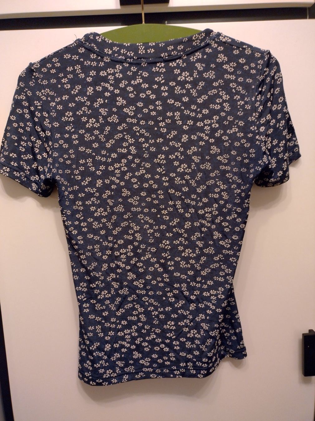 T-shirt: Schönes T-Shirt Gr. S – Usato da Siebnen venduto da greenpingu 1