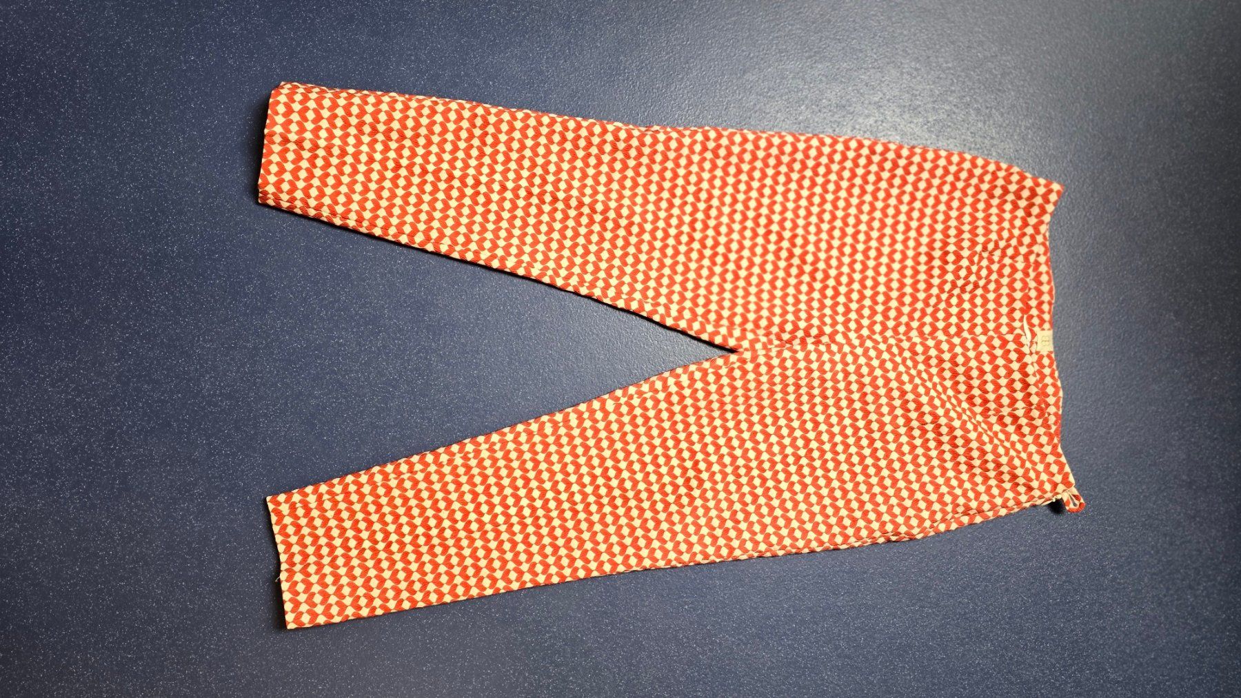 Pantaloni: Hose True Royal Gr. 44 – Usato da Meggen venduto da Mcgiver_1