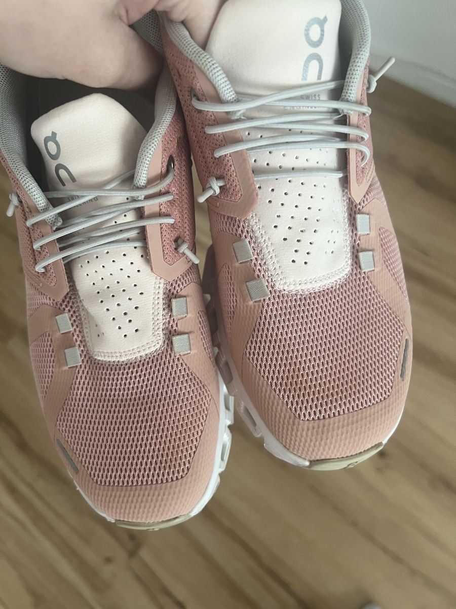On Scarpe da donna: On Cloud 5 Sneaker in rosa, Grösse 39  – Usato da Dietikon venduto da rts888 3