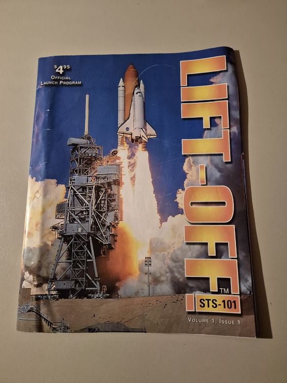 NASA official launch launch program Space Shuttle STS-101 (Gebraucht ...