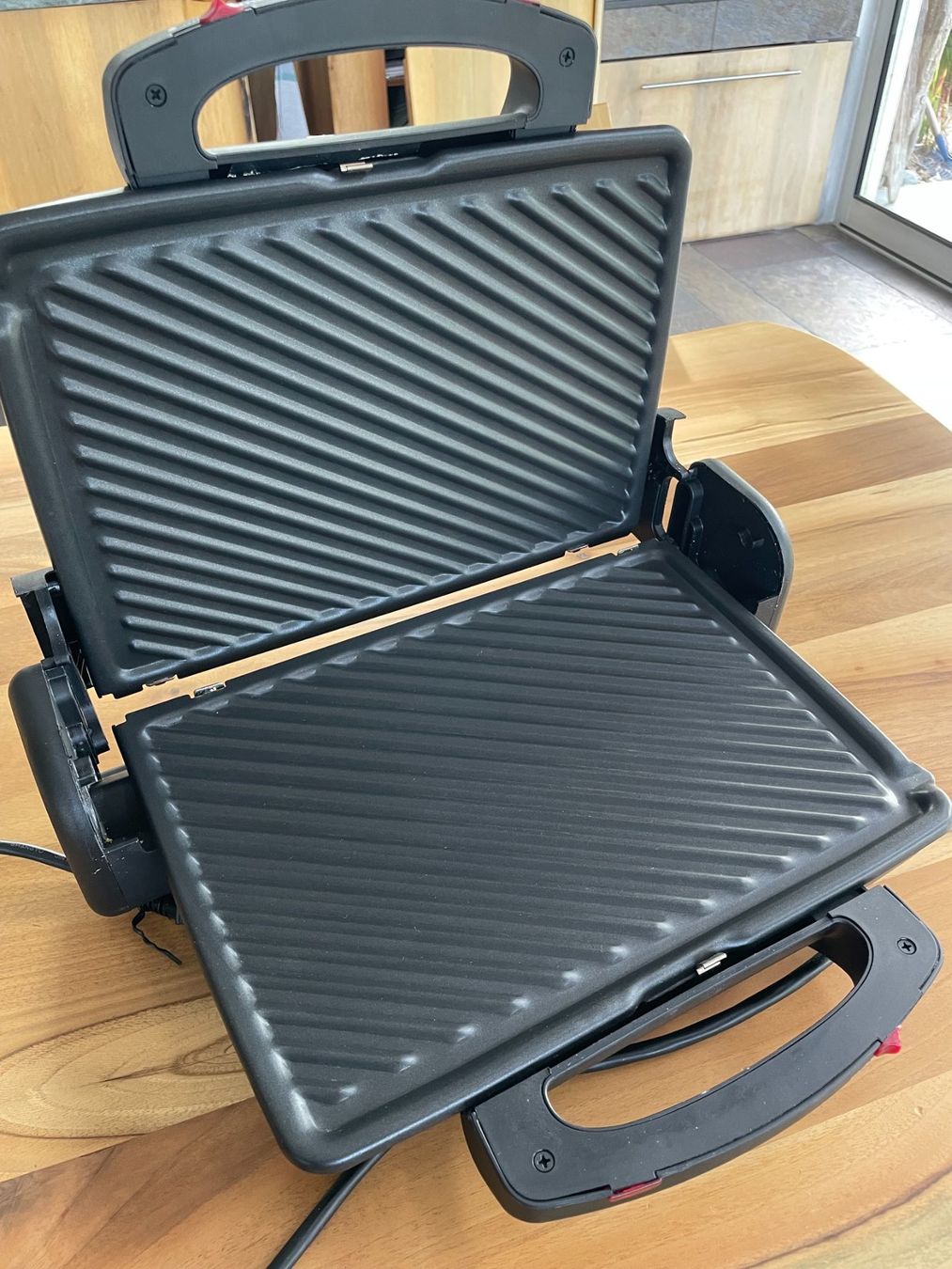 Rommelsbacher Griglie: Comfort Grill Rommelsbacher – Nuovo (secondo la descrizione) da Rickenbach ZH venduto da sch_6rdb 1
