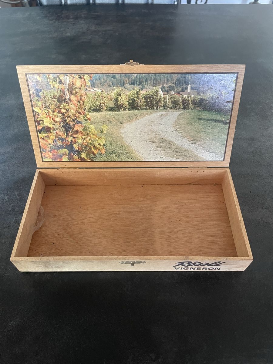 Altri Prodotti per fumatori: Ancienne Boîte à Cigares Rössli Vigneron – Usato da Vallamand venduto da Bricbracbroc82 4
