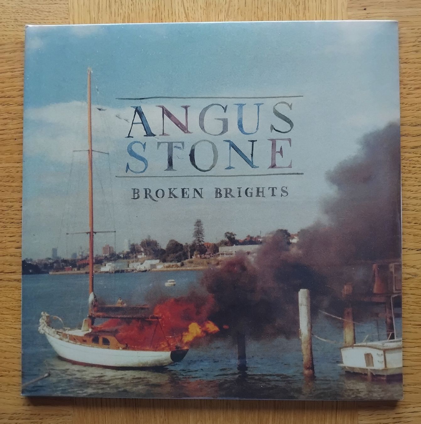 Dischi in vinile: ANGUS STONE - broken brights - limited LP originalverpackt!. – Nuovo e nell'imballaggio originale da Teufen ZH venduto da mileg_77