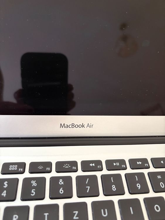 Apple Notebook: MacBook Air 13" (2015) – Usato da St. Gallen venduto da fra_ww9t 5