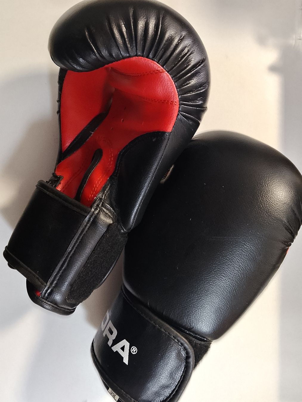 Gants & mitaines : HUDORA Boxhandschuhe – D'occasion à Biel/Bienne par Vintage-timearts