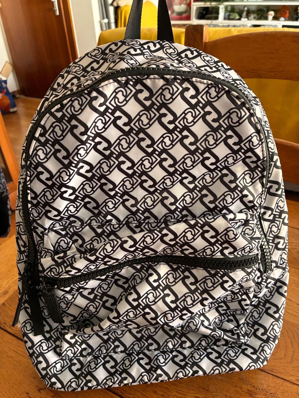 Liu Jo Zaini: Sac à dos léger - Marque LIUJO – Usato da Vevey venduto da zecollector