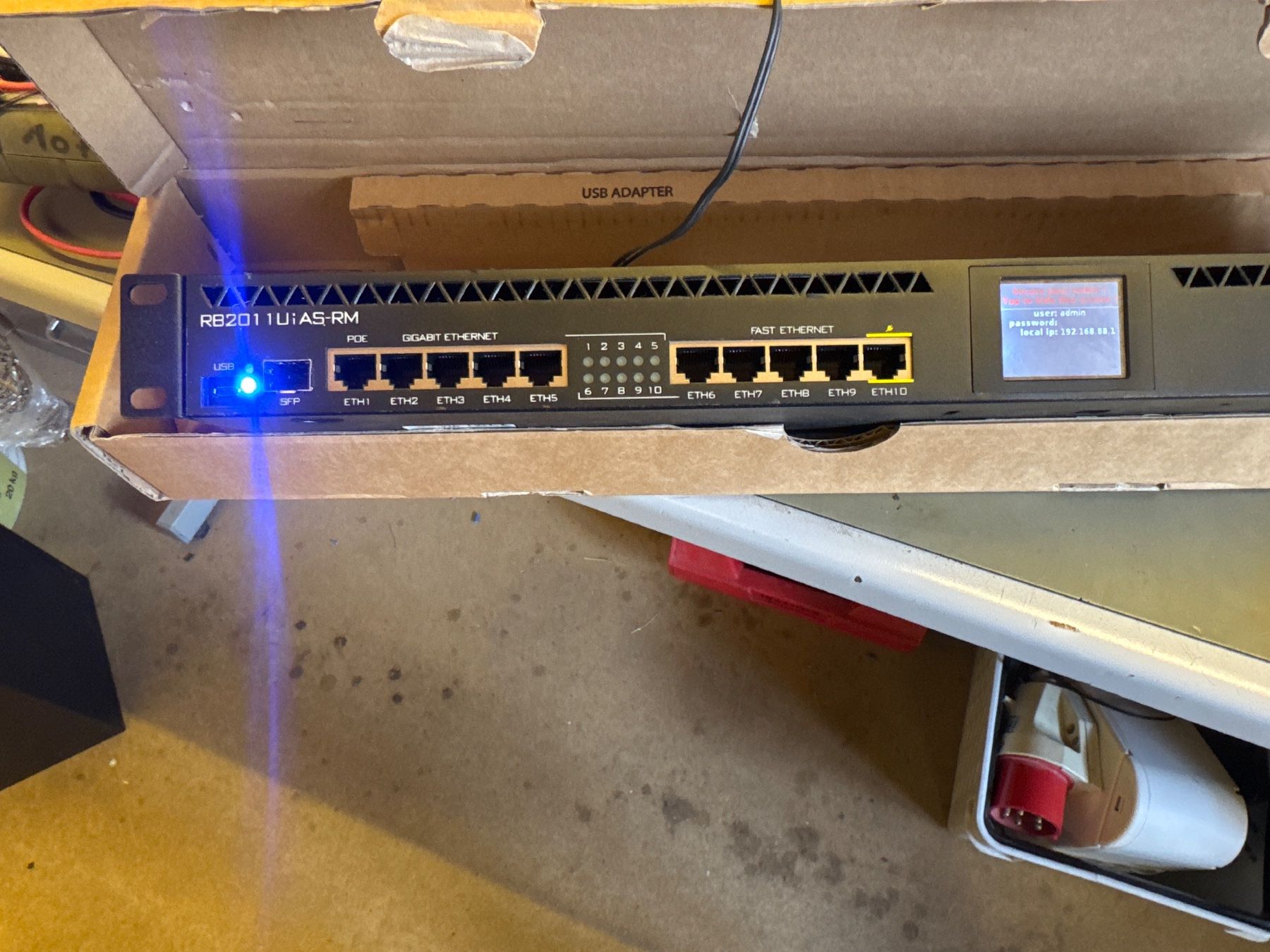 Mikrotik Modem & Router: Mikrotik RB2011UiAS-RM Router – Usato da Adelboden venduto da Chappeler