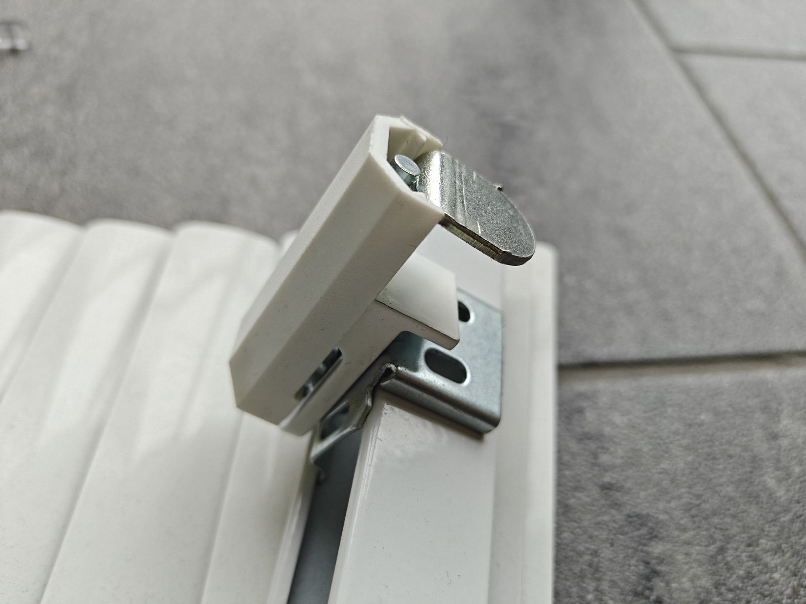 Persiane: Aluminiumjalousien – Usato da Zürich venduto da novasloureiro 1
