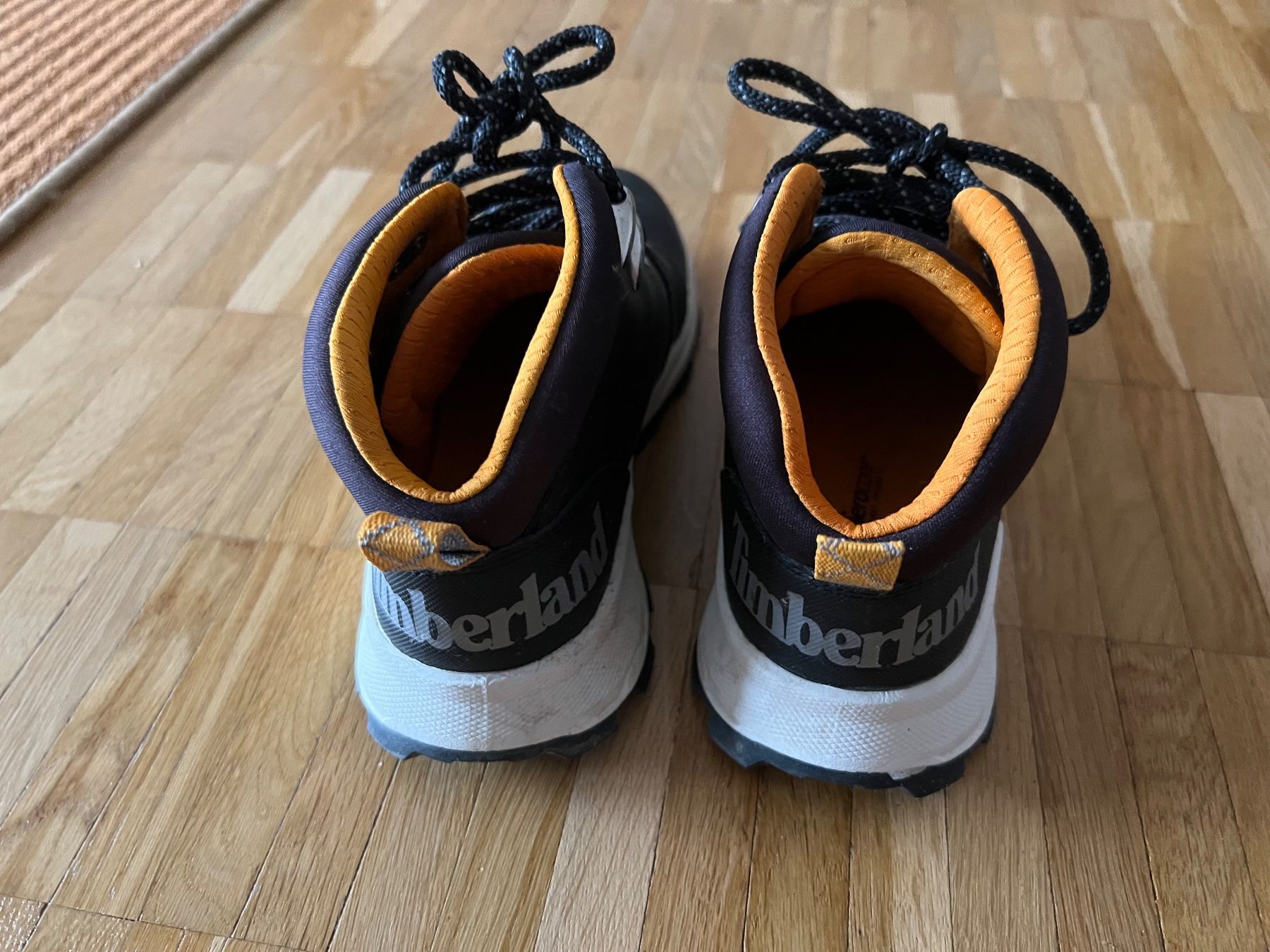 Timberland Scarpe da donna: Boots Timberland 37 – Usato da Neuhaus SG venduto da bernike 2