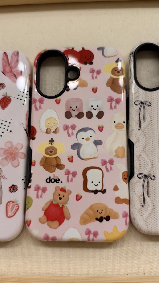 Coques & Protection écran: iphone 17 Hüllen diverse muster Bundle  – D'occasion à Chur par mel_gn2k 2