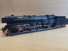 Märklin  BR 01 097,ESU5 digitalisiert, Dampf, LED Licht CH