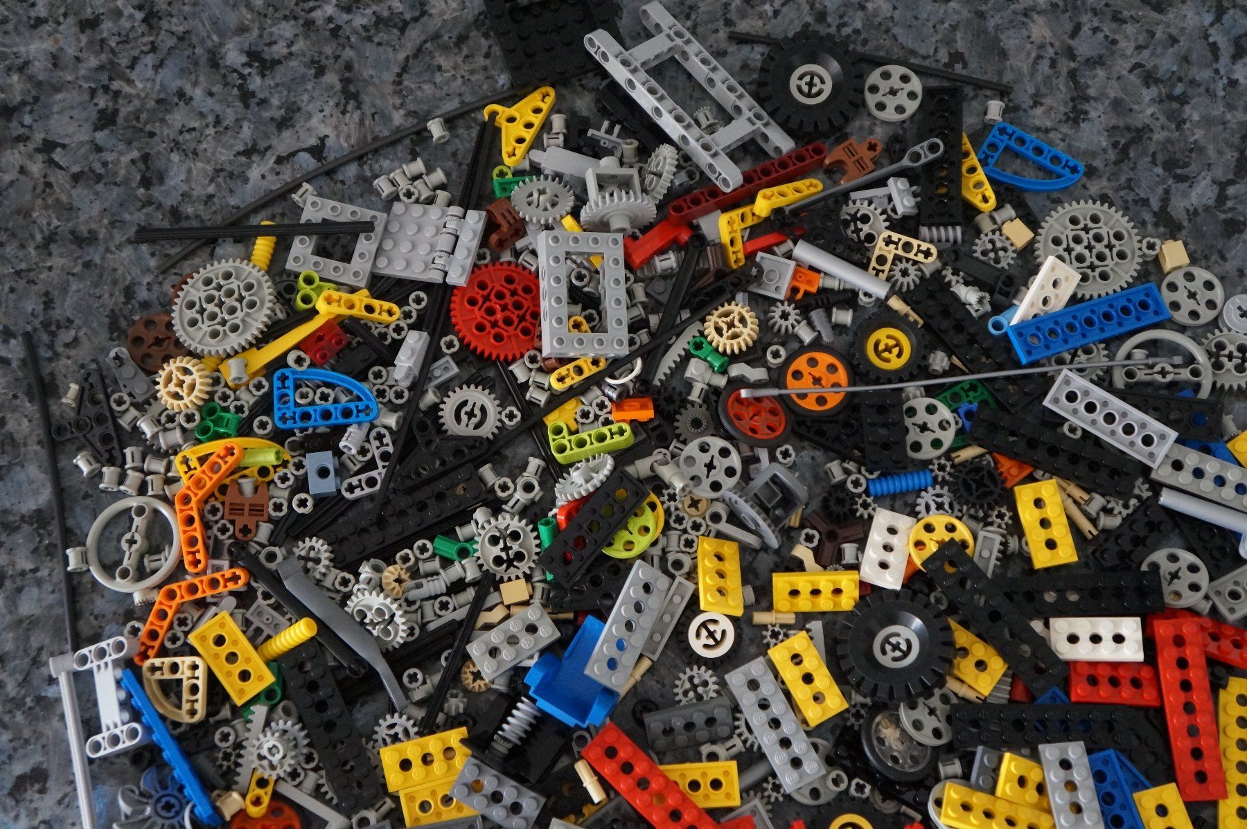 Lego Giocattoli: Lego Technic Lot – Usato da bronschhofen venduto da blackpearl01 5