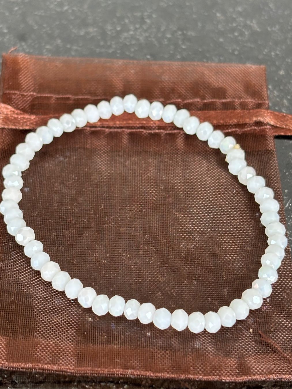 Armbänder & -reifen: Armband – Neu und originalverpackt aus Wald AR von bertli00