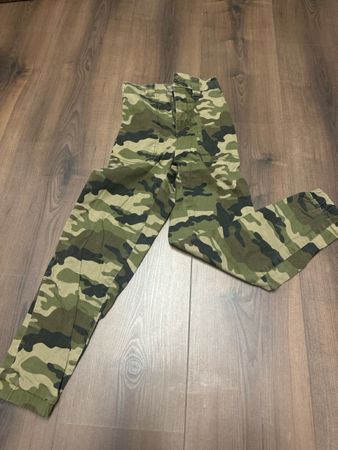 Cargohose Tarnmuster Grösse XS guter Zustand