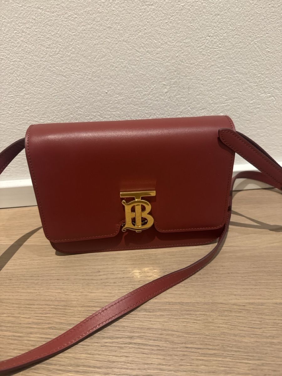 Burberry Borse da donna: Burberry Bag Leather Burgundy Small New – Nuovo (secondo la descrizione) da Küsnacht ZH venduto da Zafsa