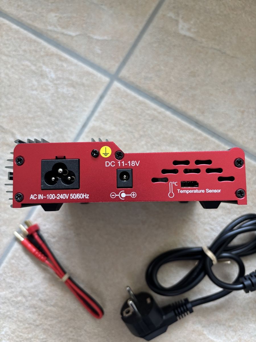 Voltcraft Caricatori & Batterie: Voltcraft V-Charge 50 Multifunktionsladegerät – Nuovo (secondo la descrizione) da Jona venduto da WaJaggi 3