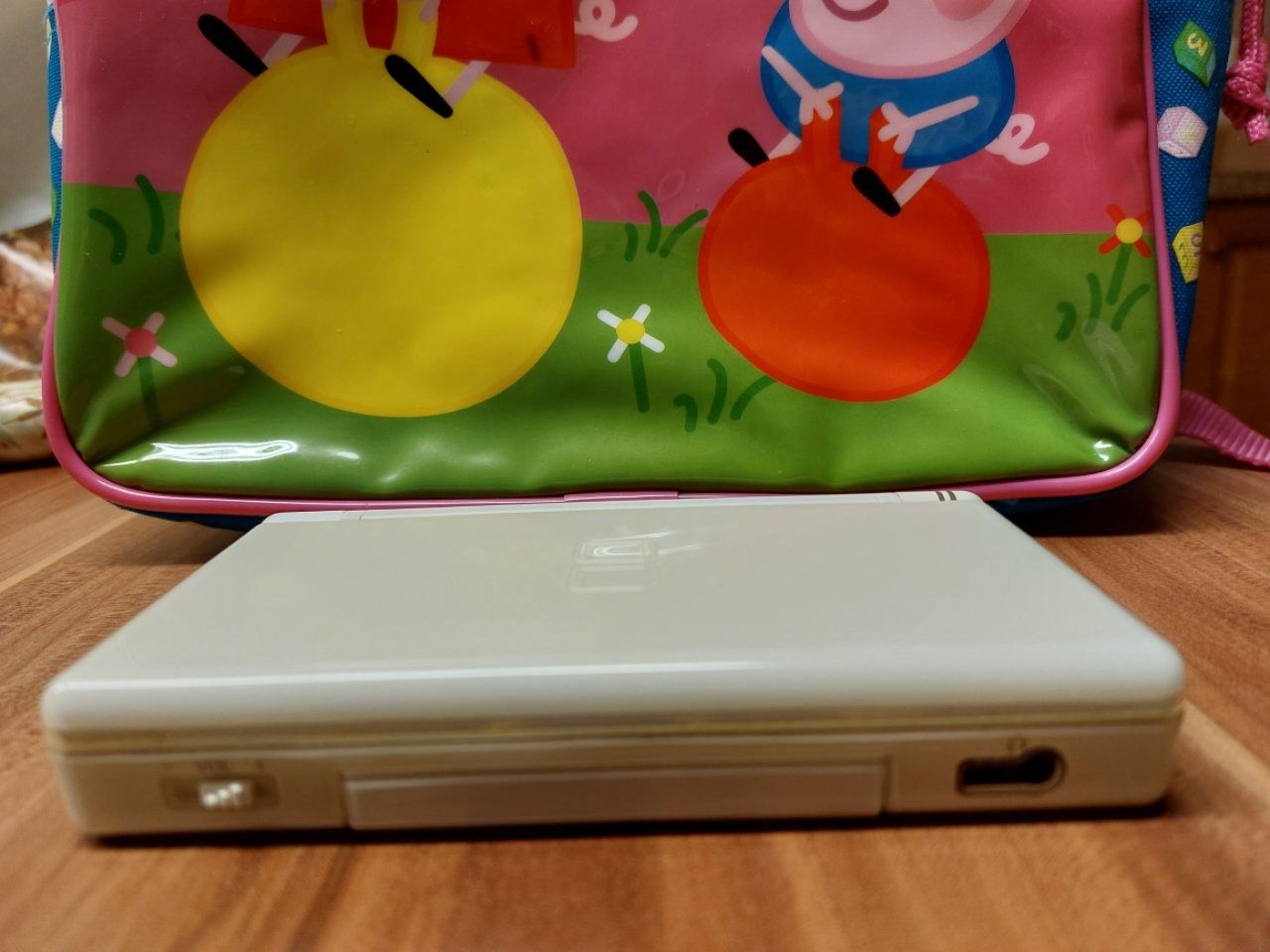 Nintendo Console: Consolle Nintendo DSi + 2 Game + Sac PEPPA PIG – Usato da Pambio Noranco venduto da Pol69 4