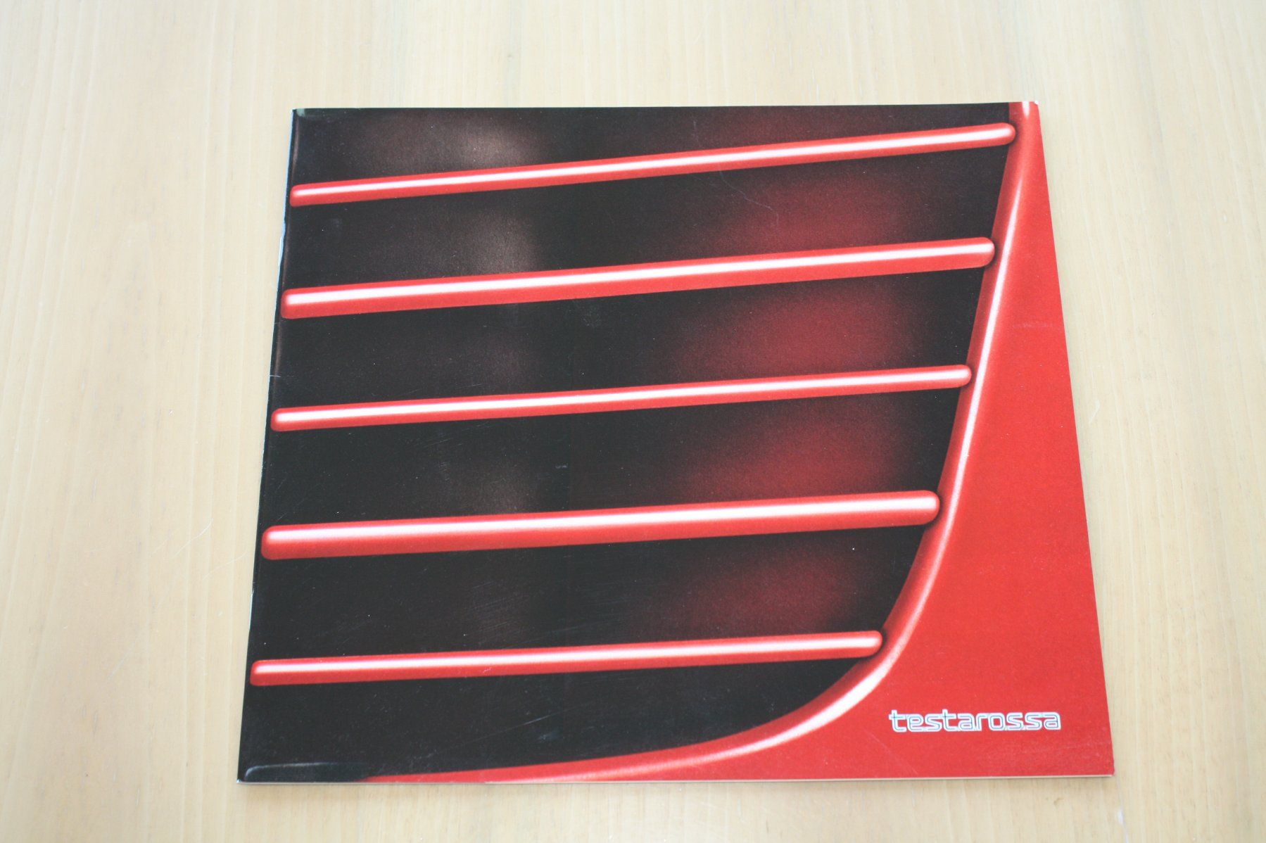 Ferrari Documenti: Ferrari Testarossa Prospekt 1988 – Usato da Wikon venduto da erwin400