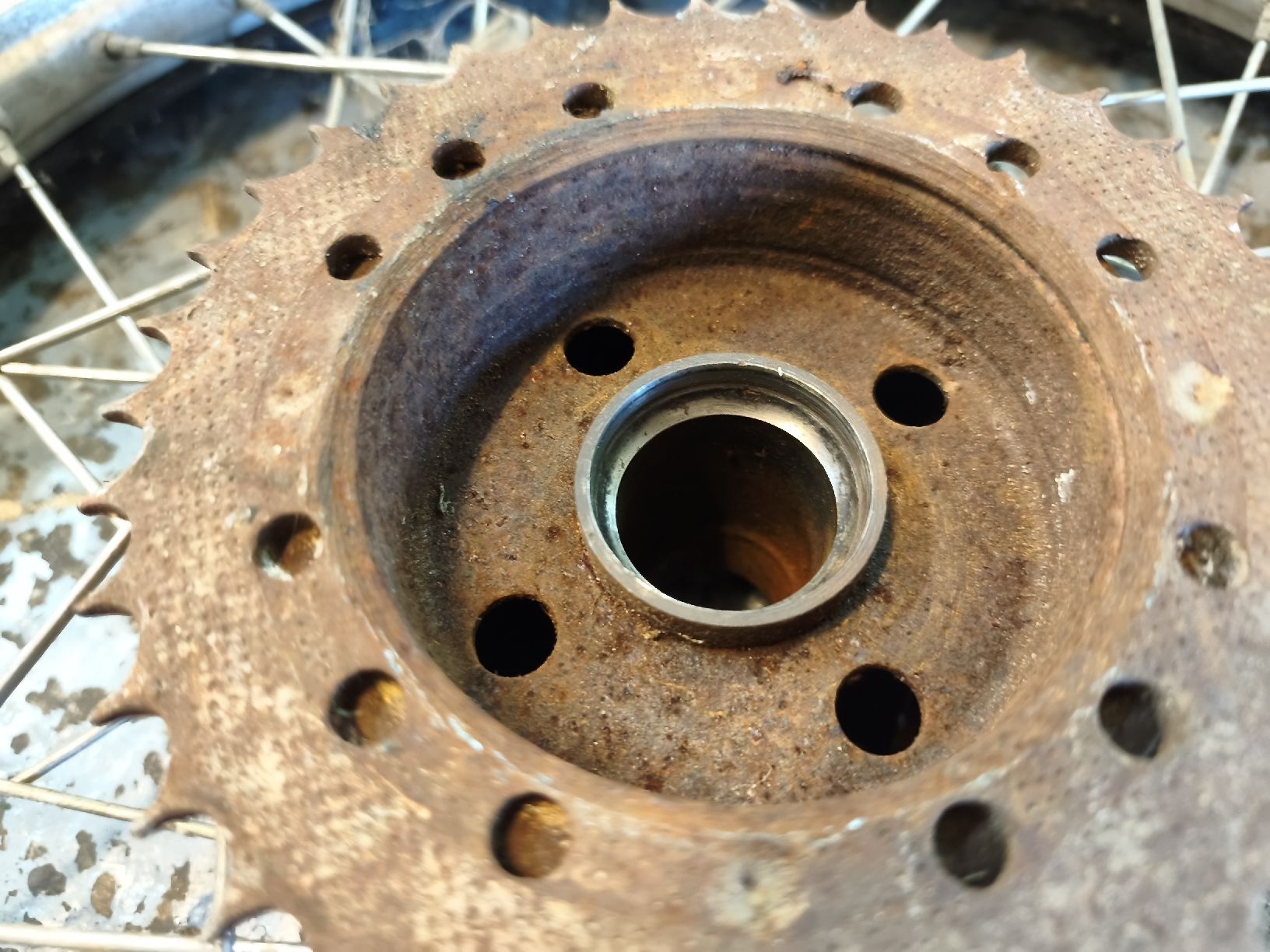 Pneus & Kompletträder: Rücktritträder Puch / Sachs – Defekt aus Münchwilen TG von Denso33 2