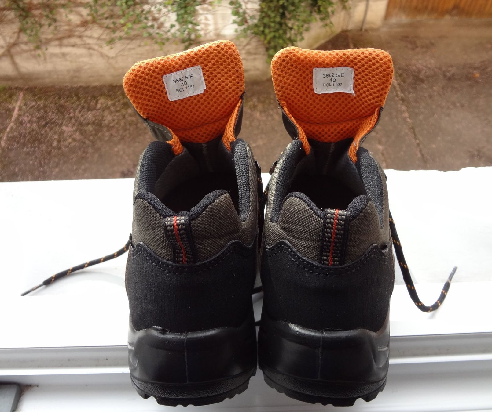 Everest Scarpe da uomo: Everest-Schuhe N 40 – Usato da Thun venduto da Fra130 1