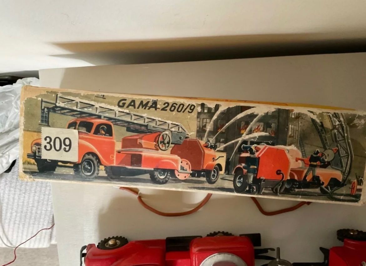 Gama Modellautos: Gama, Western Germany - Length 34 cm – Gebraucht aus Grand-lancy von RustytoRestore 8