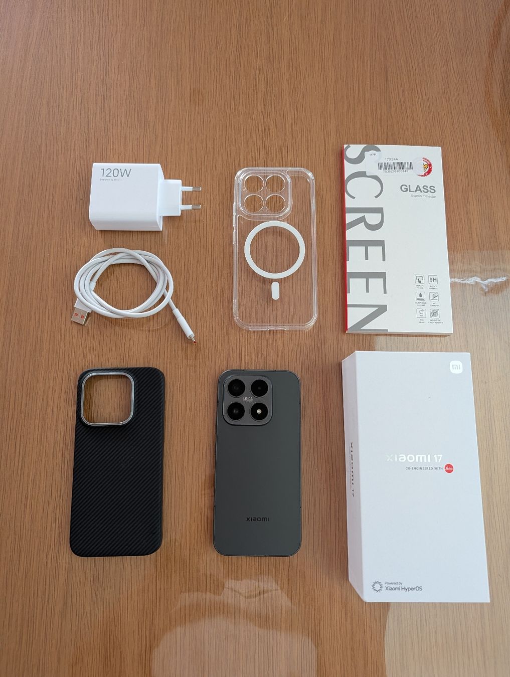 Xiaomi Portables: Xiaomi 17 + accessoires  – Neuf (Voir description) à Bure par jubinovsky 1