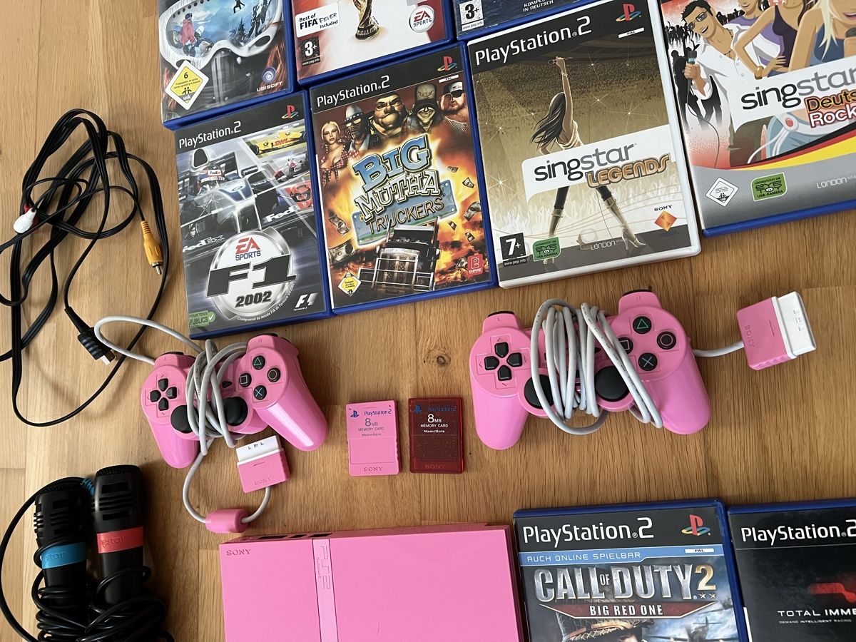 Sony Console: Playstation 2 Konsole pink mit 2 Controller + 29 Games! – Usato da Stäfa venduto da PatrickOO7 3