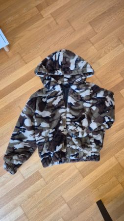 Wärmer Hoodie mit Kapuze, Militär Muster, Top!