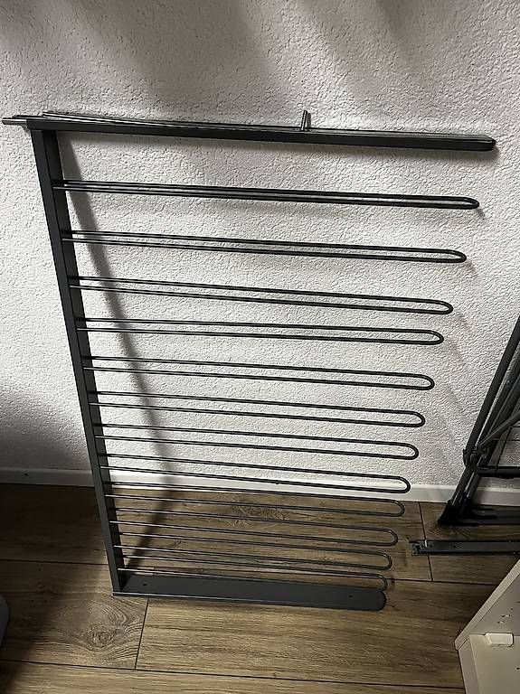 Ikea Fixations: Hosenaufhängung – D'occasion à Ruswil par Janine.Bieri