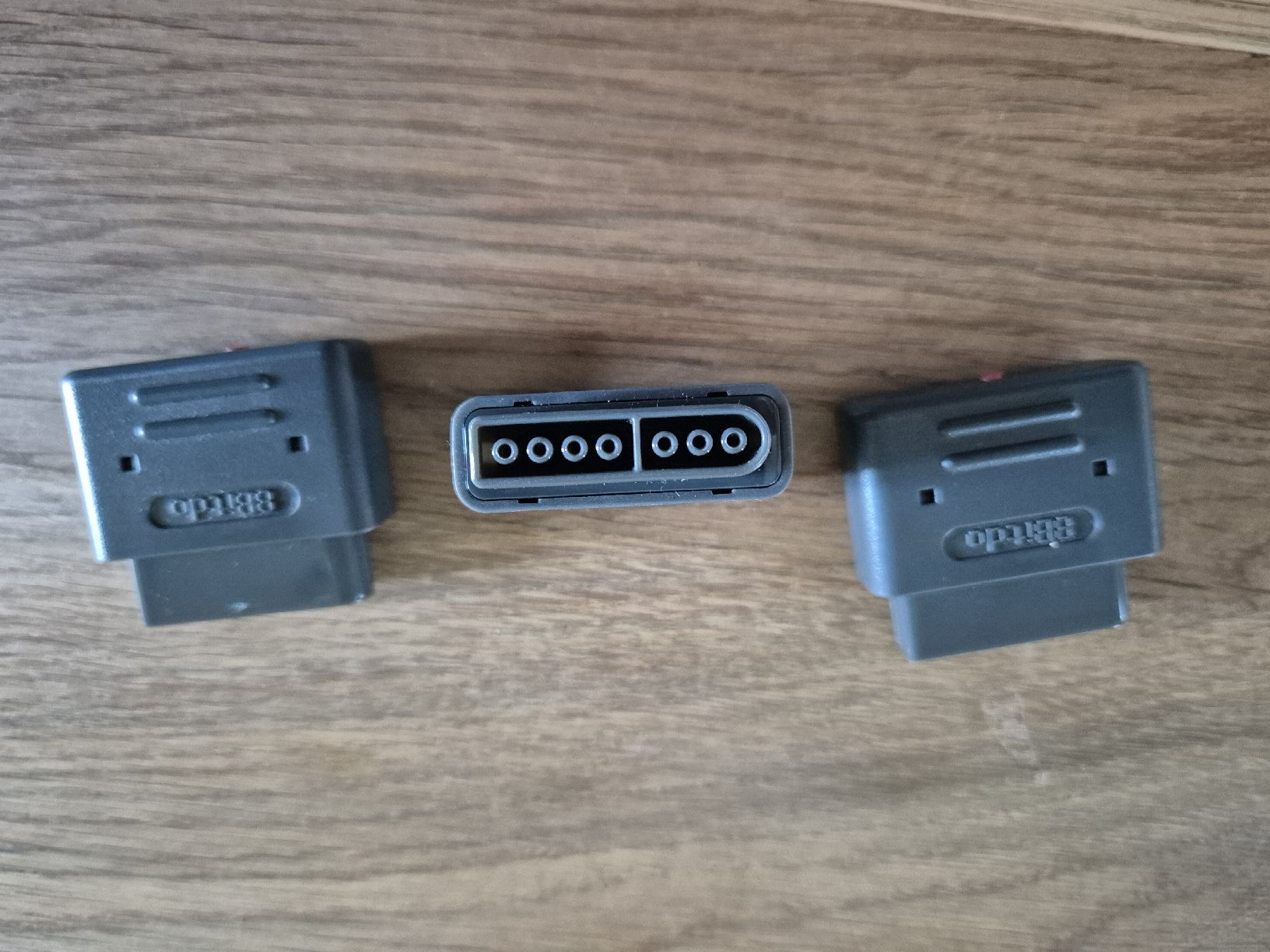 8BitDO Lecteurs & Adaptateurs: 8BitDo SNES Adapter 3 Stück – D'occasion à Gümligen par kurt2591989 1