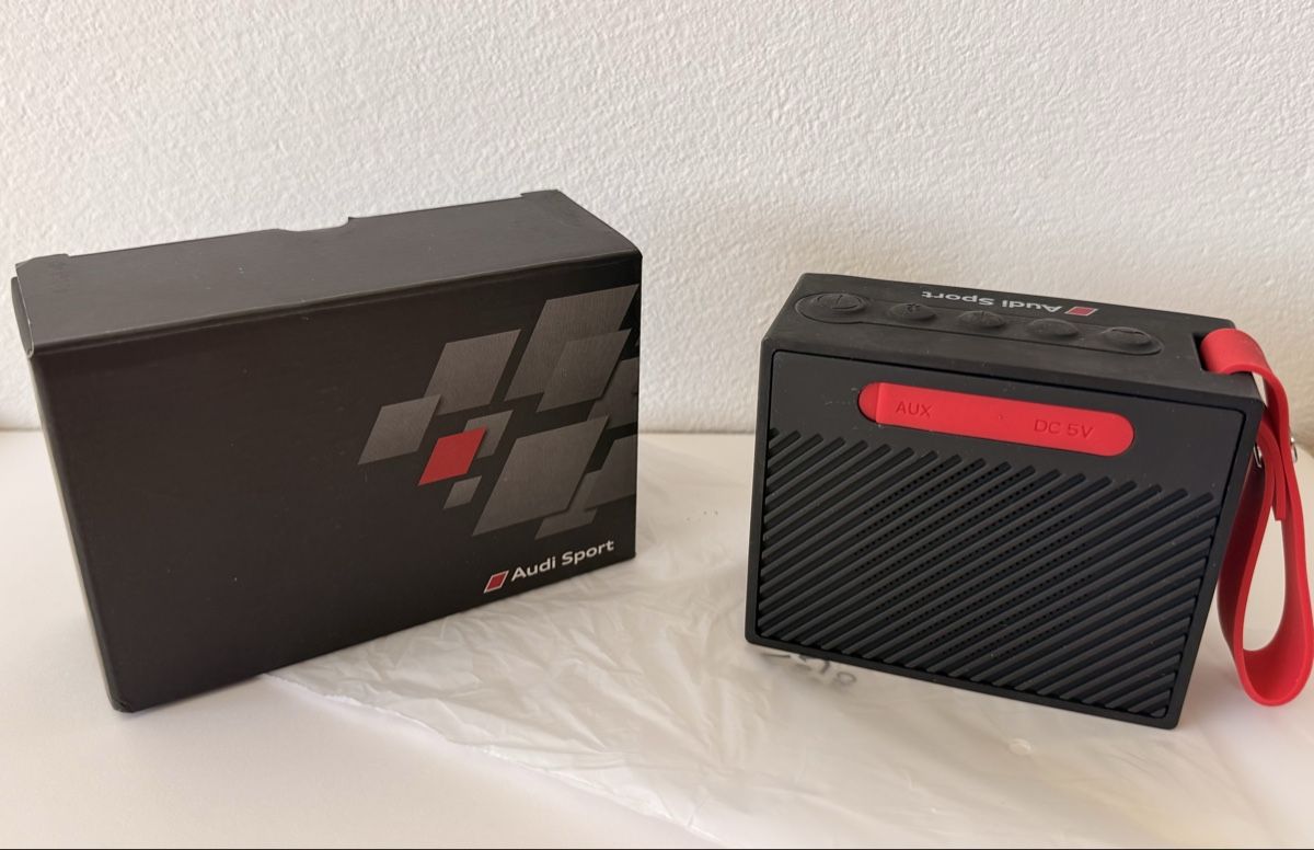 Casse acustiche: Audi Sport Bluetooth Lautsprecher – Nuovo e nell'imballaggio originale da Warth venduto da raphi.buerki 1