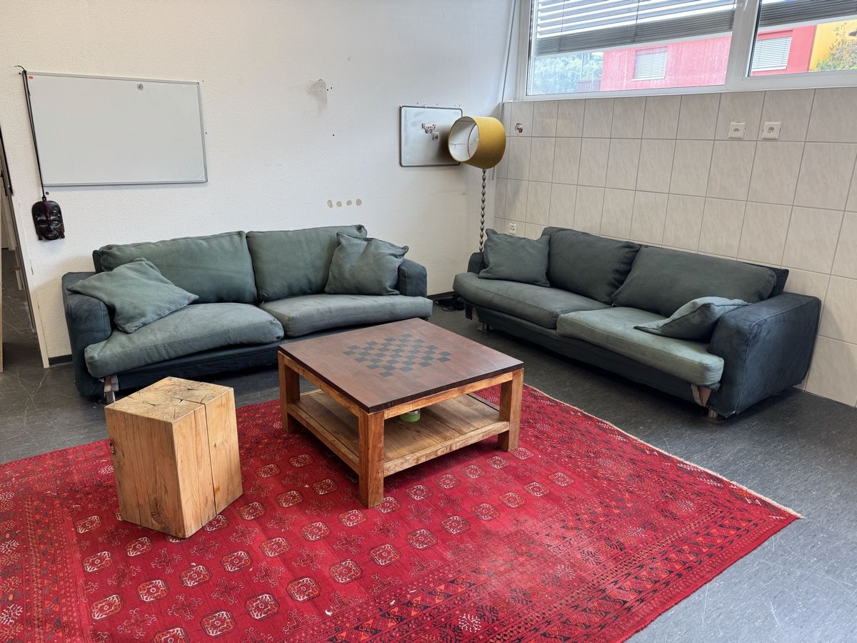 Sofas: Zwei Sofas grün gebraucht – Gebraucht aus Watt von Sellpoint 1