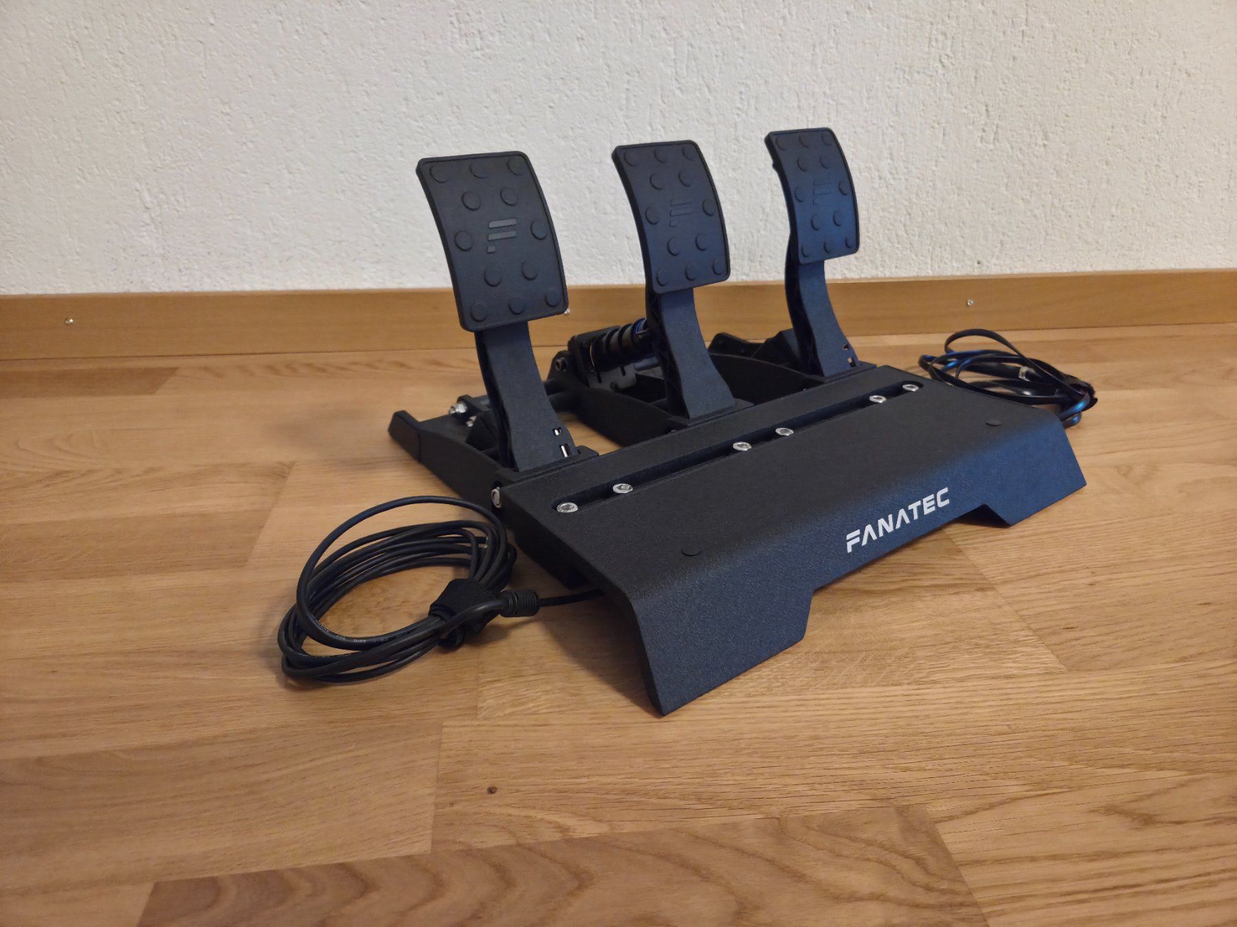 Fanatec Controller: FANATEC ELITE PEDALS V2 – Gebraucht aus Mühleberg von tot_5mfc