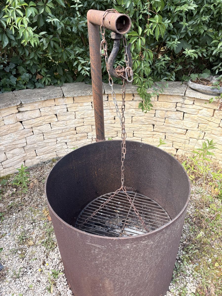 Bracieri: Gartenfeuerkorb mit Grillrost – Difettoso da Winznau venduto da schutzengel1955 2