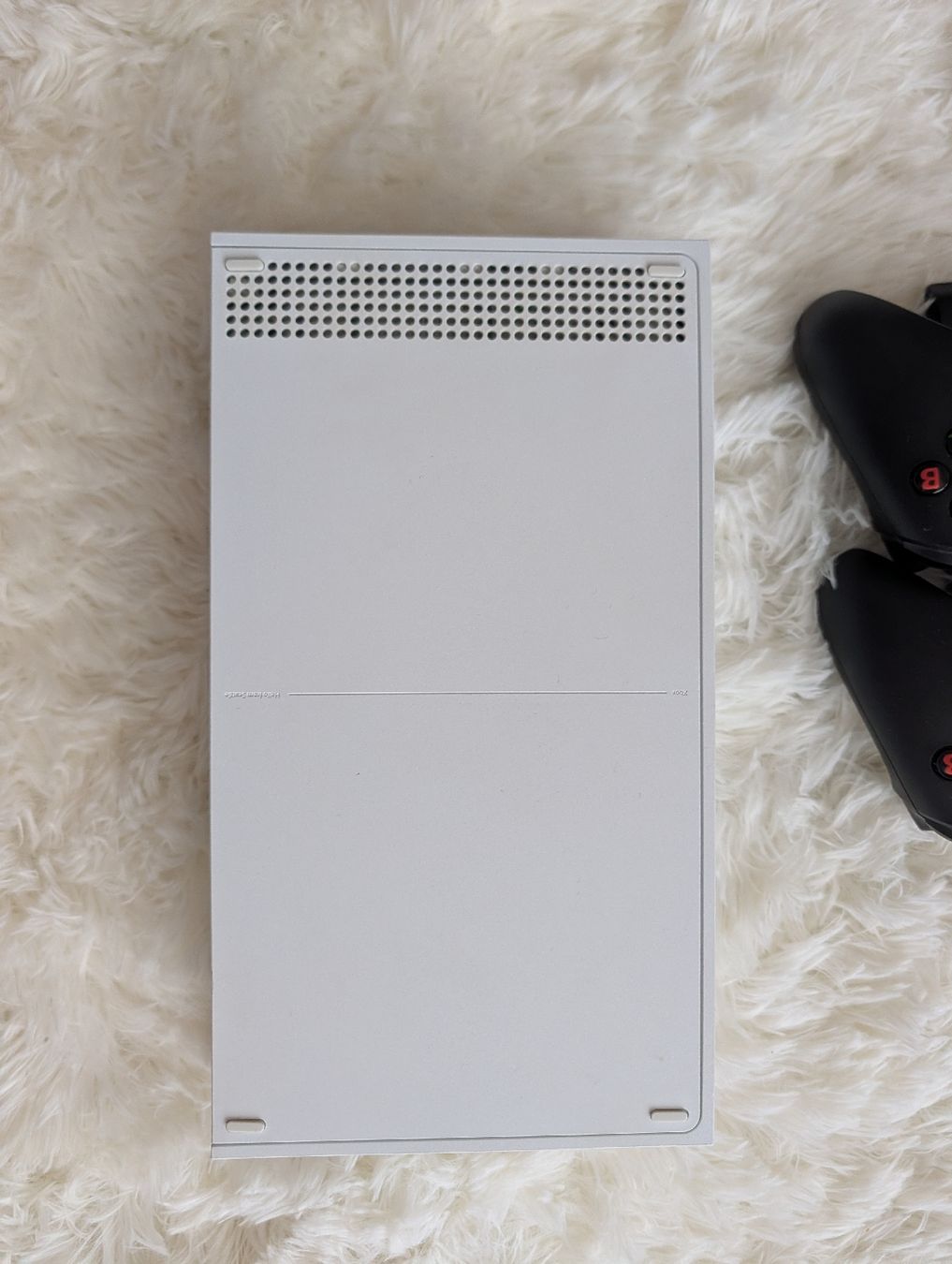 Microsoft Console: Xbox Series S / 2 Controllern mit Ladestation – Usato da Windisch venduto da dam_y2ln 5