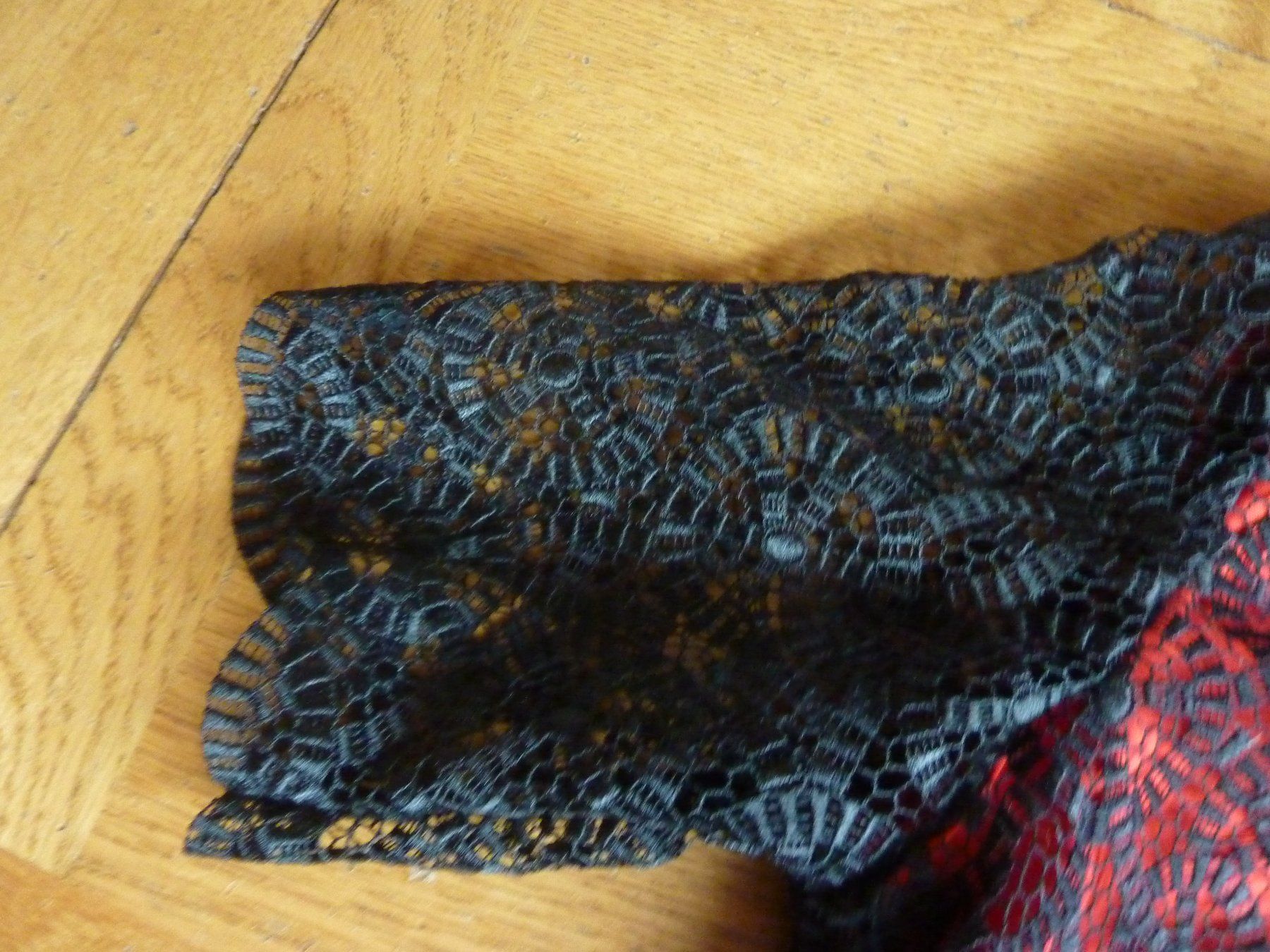 Vestiti: Forster Rohner Spitzenkleid rot-schwarz, Gr. 34/36 – Nuovo (secondo la descrizione) da Waldstatt venduto da Kananaskis1 5
