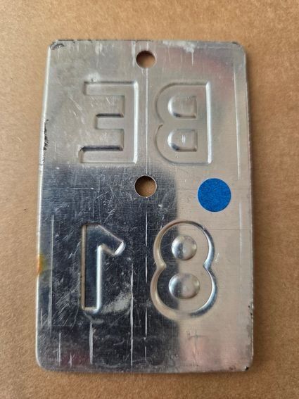 Sachs Ecriteaux: Velonummer BE 81 plaque velo – D'occasion à Schenkon par Uhu007 1