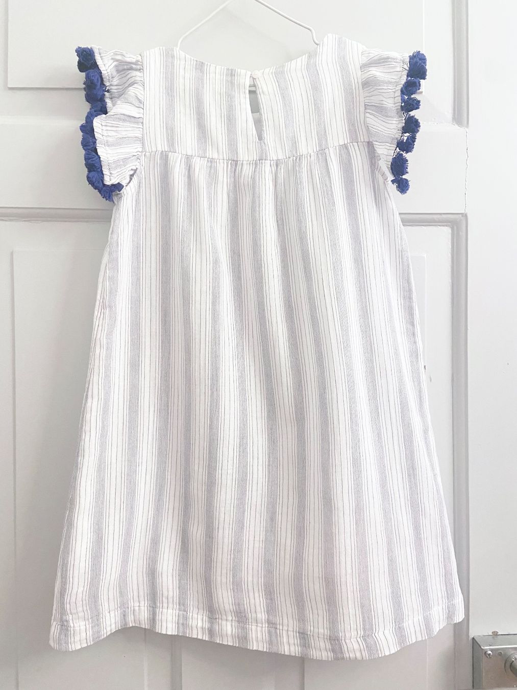 H&M Vestiti & Gonne: H&M, Kleid, 128/134, Baumwolle – Usato da Zürich venduto da Pokimoki_1 4