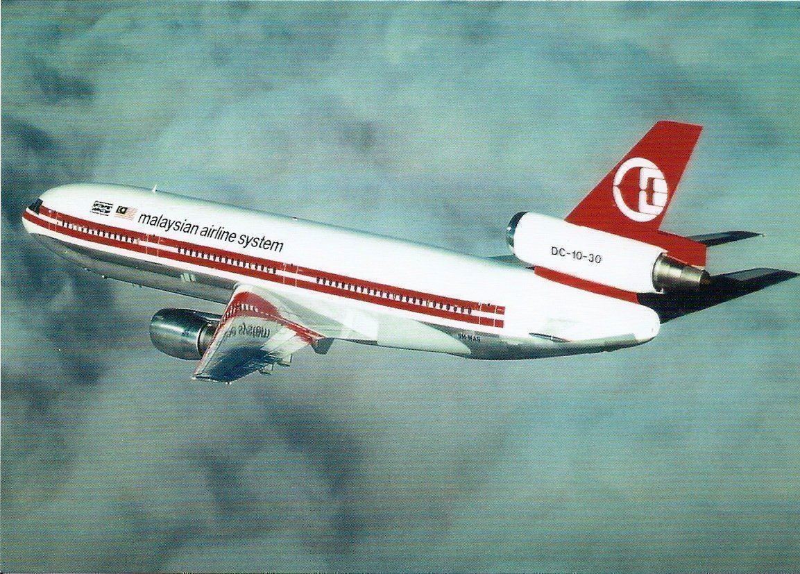 Cartoline postali: Malaysian Airlines System, DC-10-30 9M-MAS – Nuovo e nell'imballaggio originale da Thun venduto da Abigboss