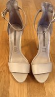 Buffalo London Nude Platform Heels – Size 38