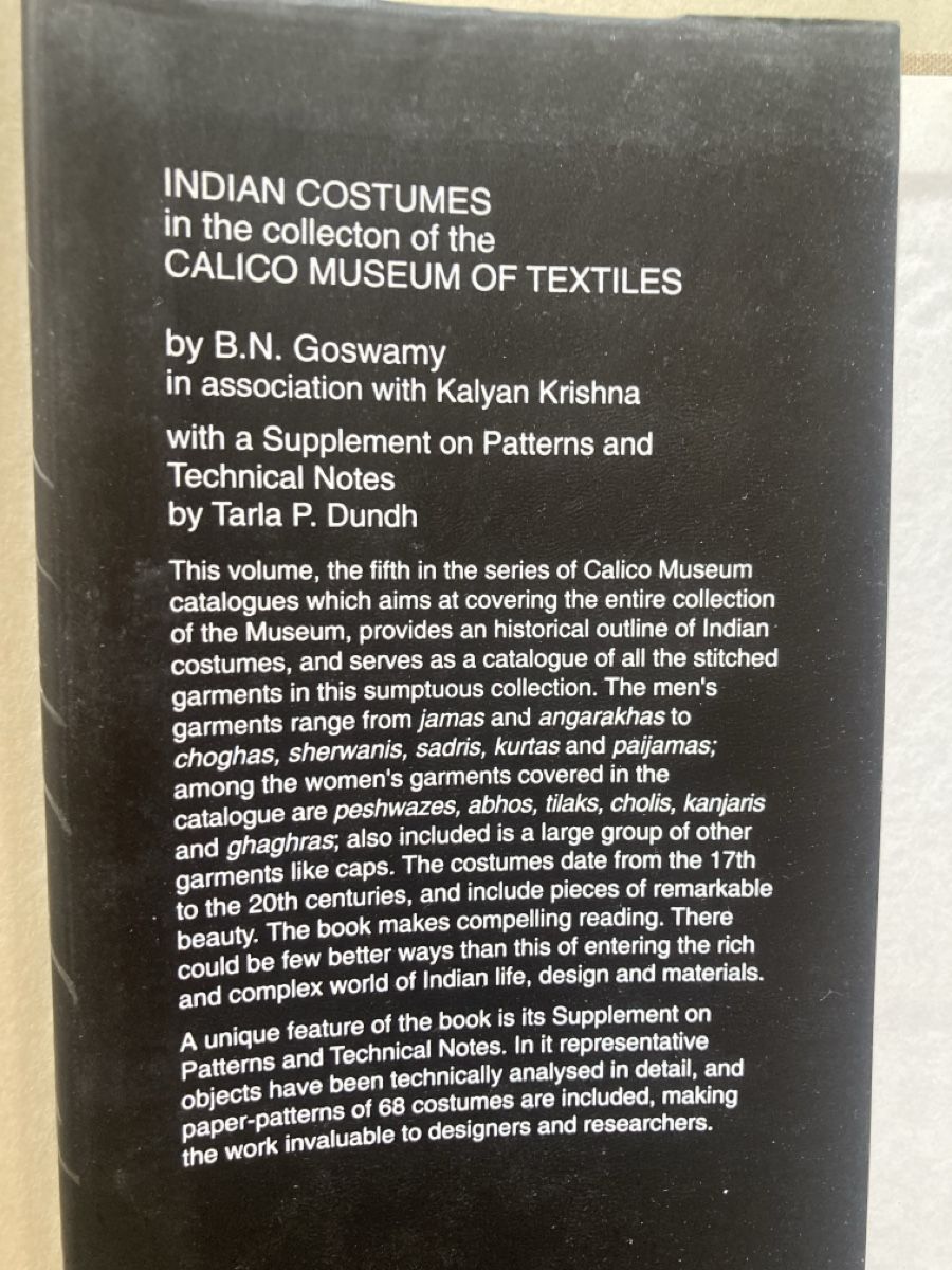 Libri: Indian Costumes Calico Museum Textiles – Usato da Zürich venduto da 000rk 2