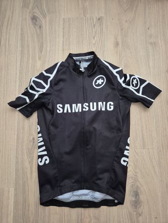 assos Trikot