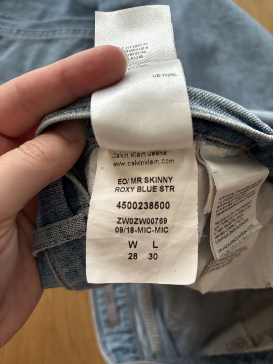 Calvin Klein Jeans: Calvin Klein Jeans – Gebraucht aus Zizers von L.Berther 2