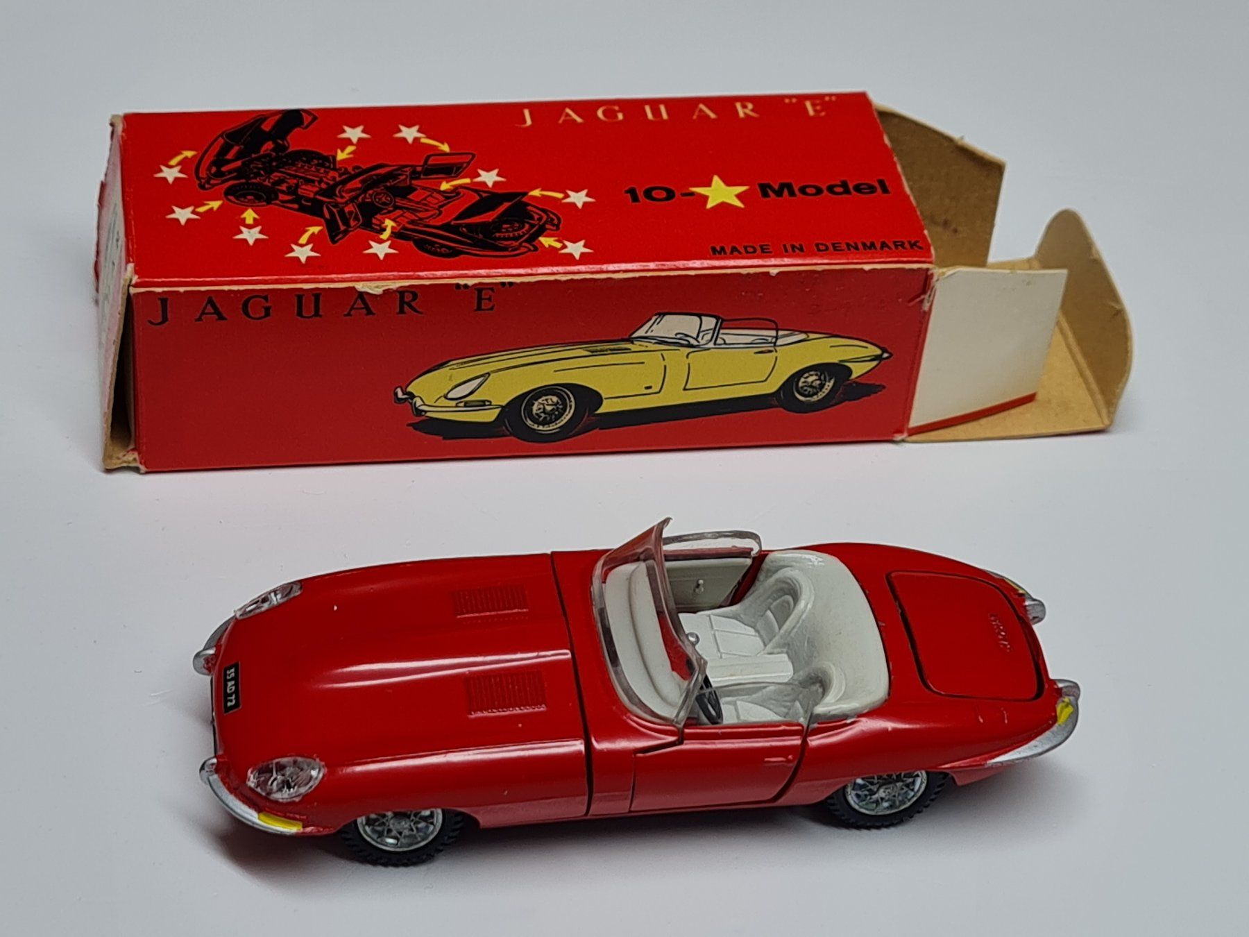 Jaguar Modellini d'auto: Jaguar E-Type Cabriolet Metall von Kirk Dänemark – Usato da Kehrsatz venduto da emadir 5