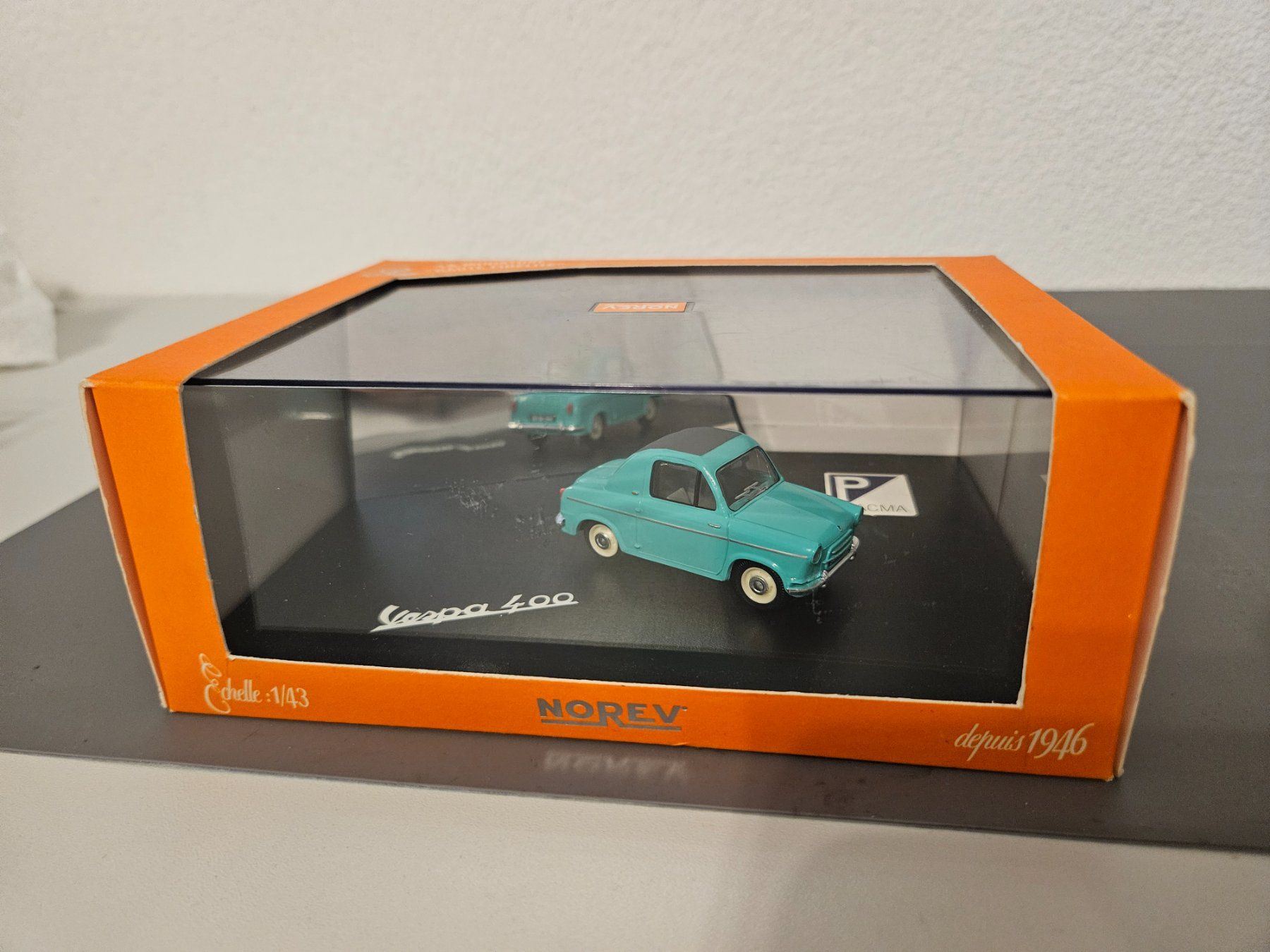 Norev Modellini d'auto: 2 Stück Norev Vespa 400 Modell 1/43 – Usato da Grenchen venduto da Fluri1 3