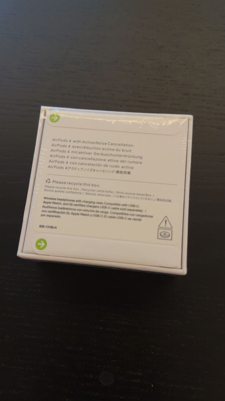 Apple Cuffie: Apple AirPods 4 ANC – Usato da Dietikon venduto da Welkins 3