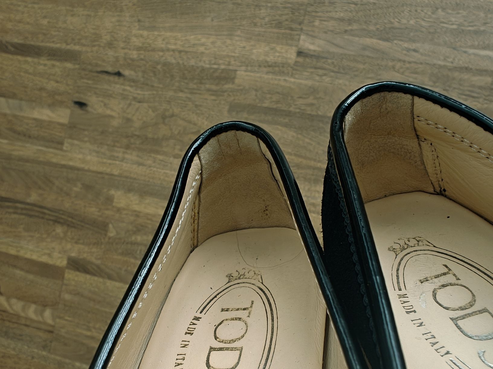 Tod'S Scarpe da donna: Tod's Black Suede Loafers – Usato da Wabern venduto da kat_w92r 7