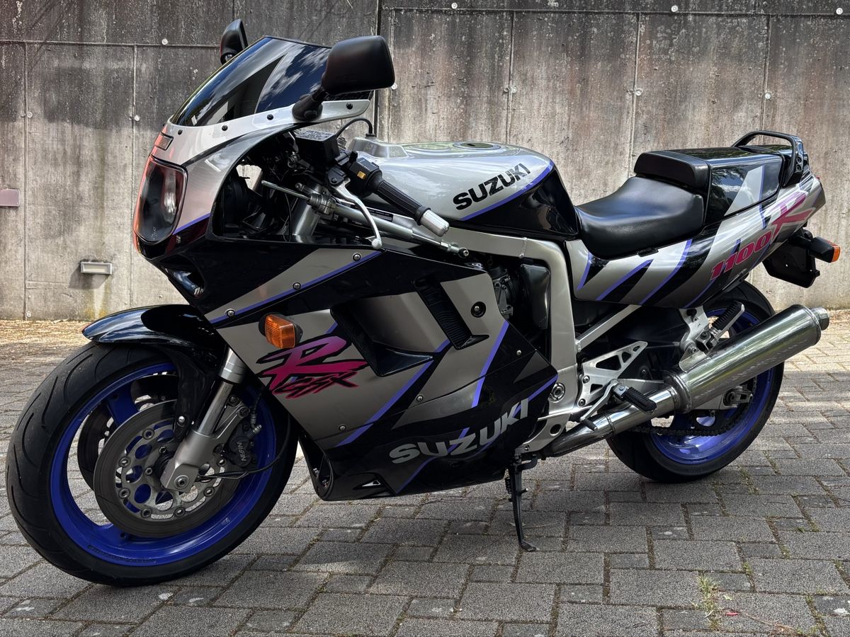 Suzuki Strada: Suzuki GSX-R 1100 1993 – Usato da Wahlen b. Laufen venduto da budo4242 3