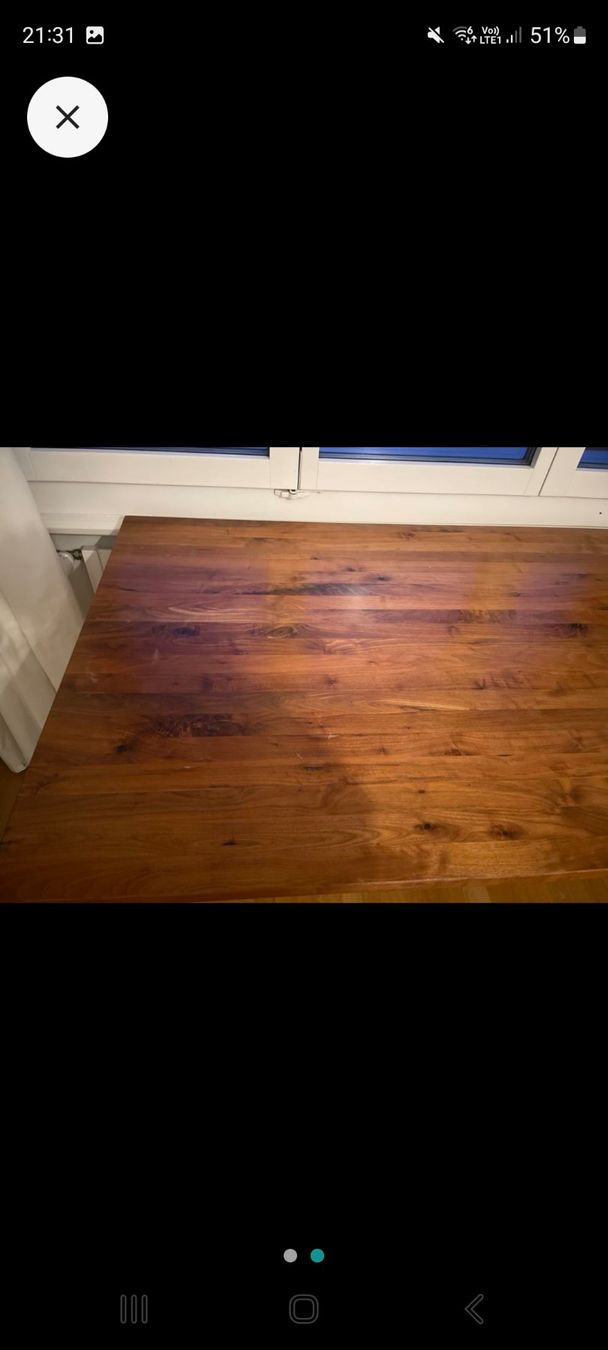 Tavoli: DUNKLER HOLZTISCH – Usato da Ottenbach venduto da ottenbach67 4