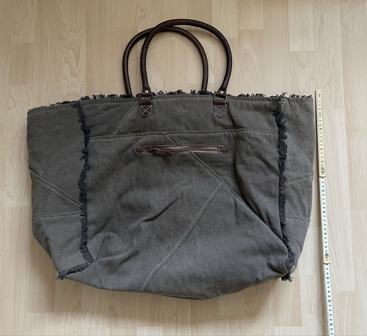 Borse da donna: Grosse Tasche grün neu – Nuovo (secondo la descrizione) da Leuzigen venduto da Bonjo 1
